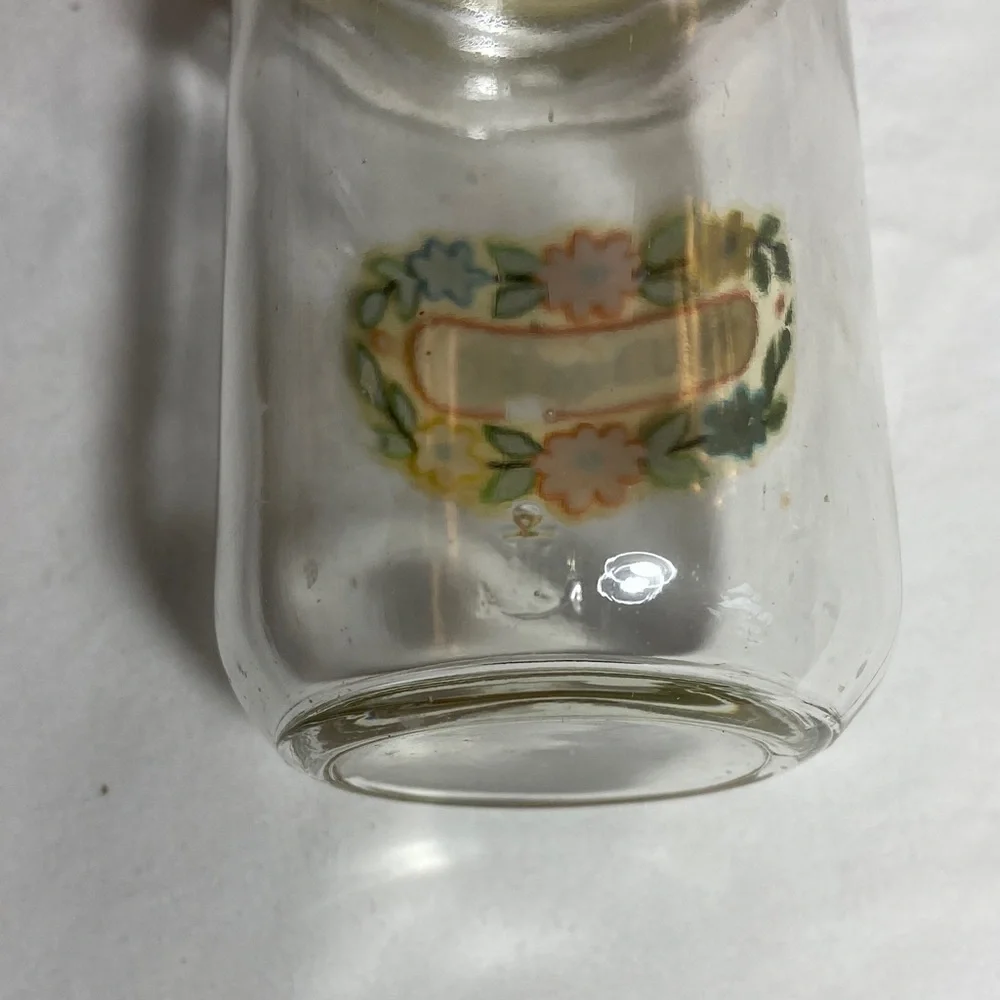 Vintage Set of 6 Glass Spice Jars with Red Metal Lids